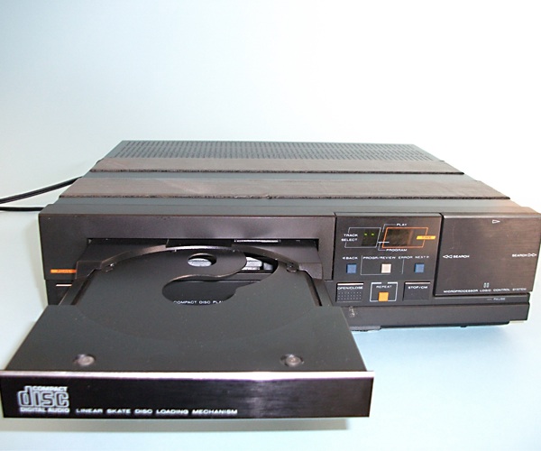 Marantz マランツ　CD-34　ジャンク　部品取り