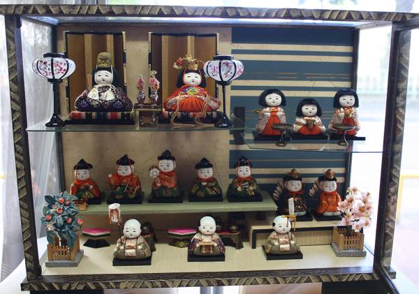 ガラスケース木目込み雛人形 ひな人形15体 昭和 中古 木目込 昭和の品