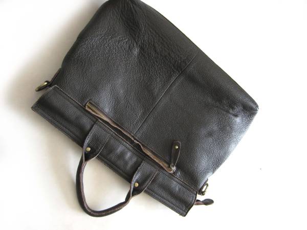 Orobinaco クラッチ/ショルダー2way シボ革 チャコール レザー 