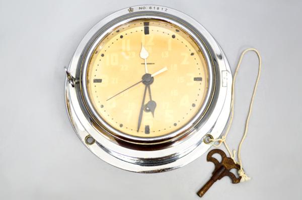 【慈光】14 軍 海上自衛隊？ 桜 錨 ゼンマイ式 掛時計