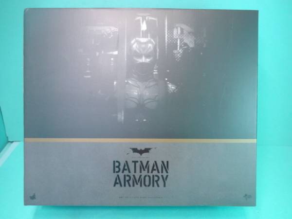 H084 ホットトイズ MMS234 ダークナイト バットスーツ格納庫 1/6