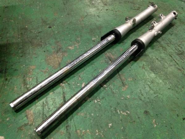 ドラッグスター250 VG02J フロントフォーク 延長付き B305E/