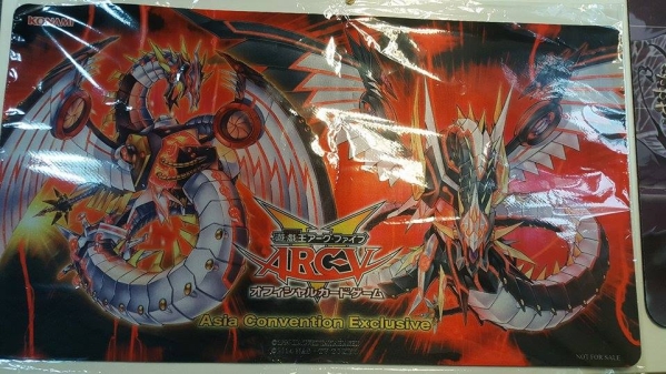 遊戯王 アジア 公式 プレイマット サイバー ドラゴン 送料1000 遊戯王