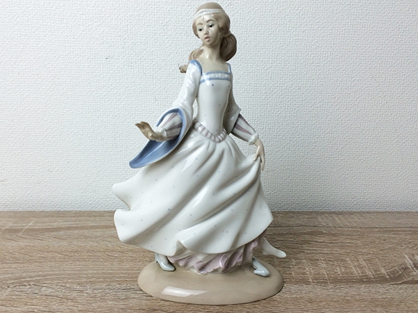 リヤドロ LLADRO' 4828 シンデレラ LLADRO リヤドロ シンデレラ 4828