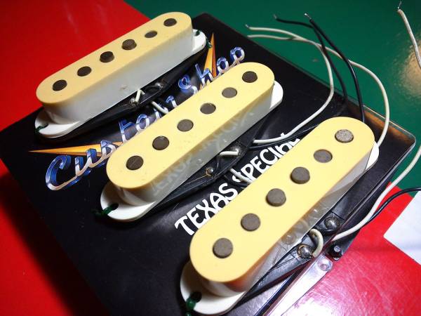 k021124 推測　ジャパンビンテージ 3S ピクアップ　FENDER無関係
