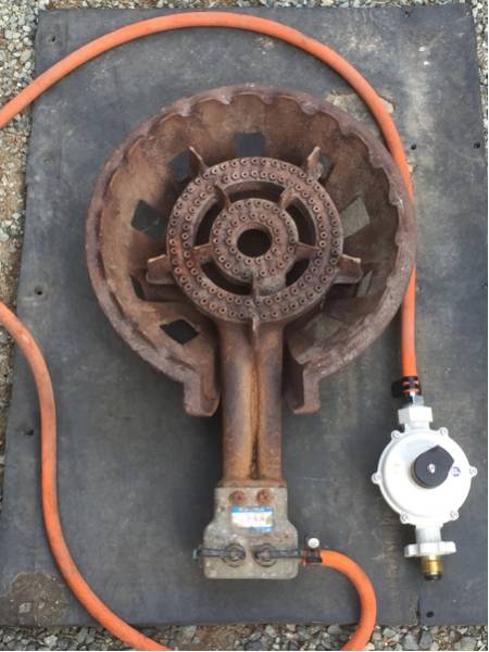 業務用ガスコンロ鉄製(中古品)