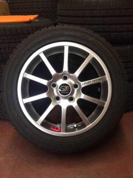 美品！Ｆ５６系（現行）ミニ　スタッドレスセット（バリ山）