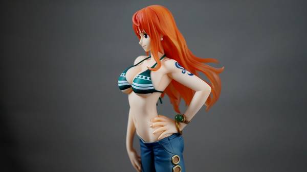 ★POP ワンピース Sailing Again ナミ 正規品 新品同様★