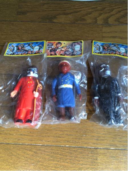 新品未開封★猿の軍団★ブルマック ソフビ ３体セット 円谷プロ