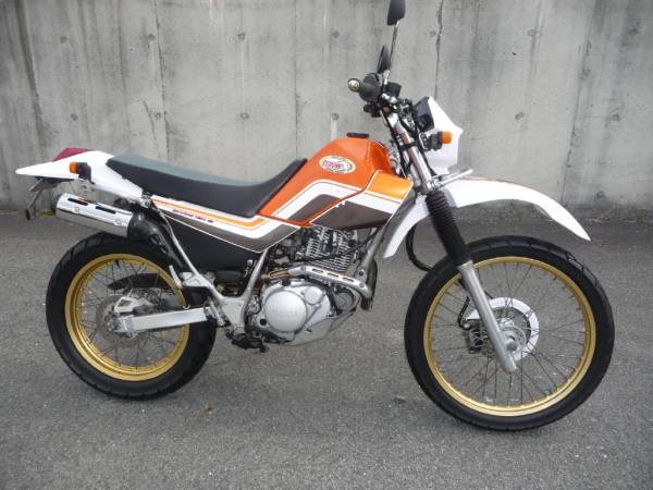 通勤♪通学♪トレッキングに！★セロー225WE★