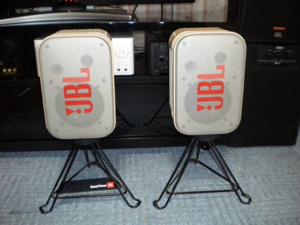 JBL　 CONTROL1 スタンド付き