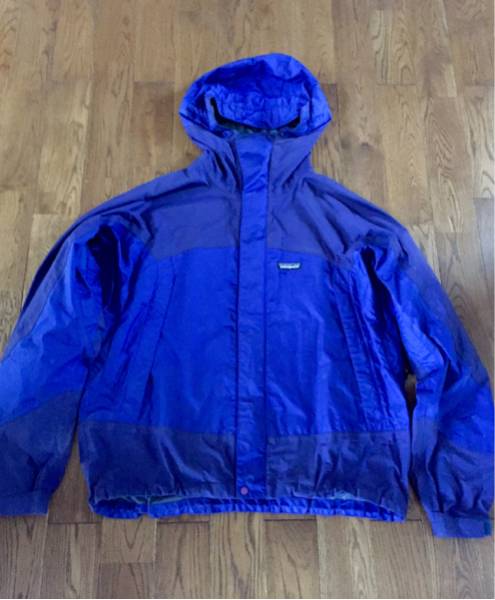 美品☆パタゴニア Patagoniaストームジャケット Mナナミカstrato
