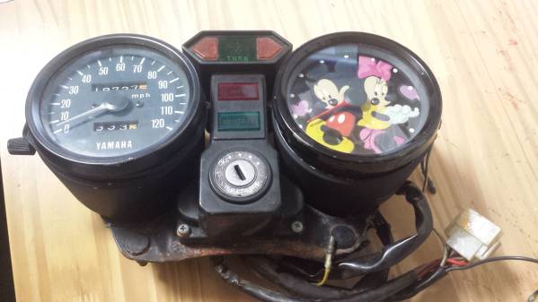 ♪♪希少！　ＲＤ250 メーター廻り1式　中古品♪♪