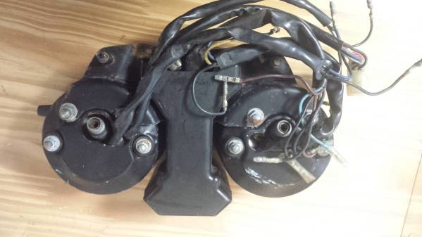 ♪♪希少！　ＲＤ250 メーター廻り1式　中古品♪♪