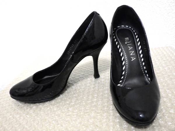22.5cm*DIANA 牛革 エナメル パンプス 黒 パテントレザー ヒール
