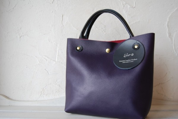 軽量 型押し 男女兼用 レザーバッグ ハンドメイド