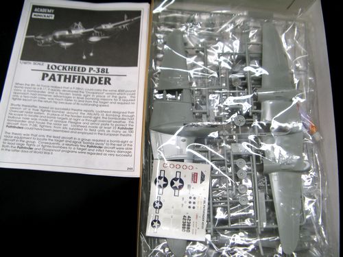 ★ アカデミー　1/48 ロッキード P-38L PATHFINDER ★_3
