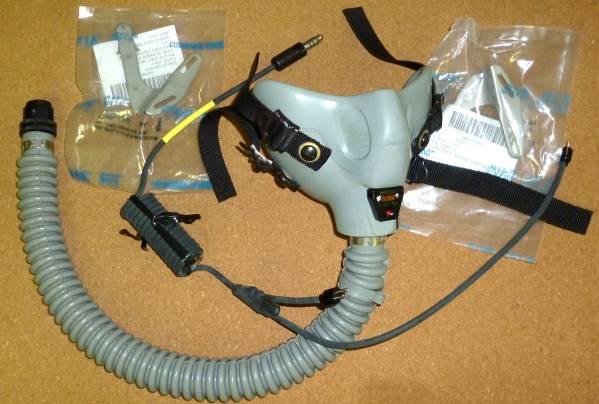 □実物MBU-12/P 米軍戦闘機搭乗員用OXYGENマスク 未使用品□即