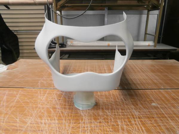 RS1000タイプ フロントカウル　ワイド