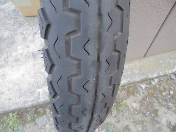 ダンロップTT100GP 100/90-19 57H 　チューブレス