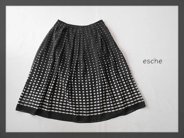 438【ワールド/エッシュesche/大きめサイズ42】水玉スカート