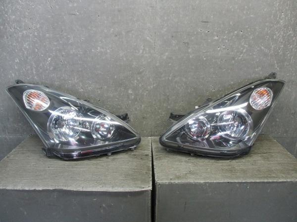 11414 ウィッシュ ZNE10G HID ヘッドライト 左右