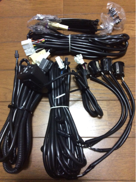 トヨタ 4コーナーセンサー欠品