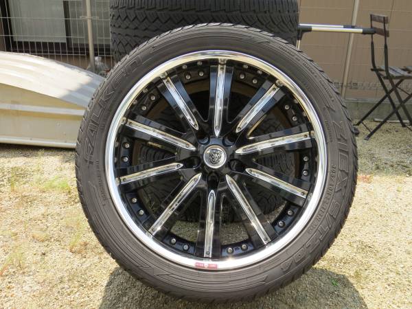 ランクル200 22インチホイール・タイヤセット 美品 送料安 200系