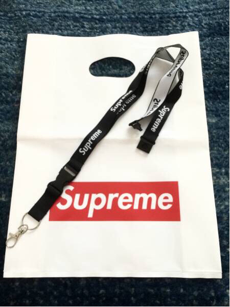 Supreme ネックストラップ 黒色 supreme 【公式通販】