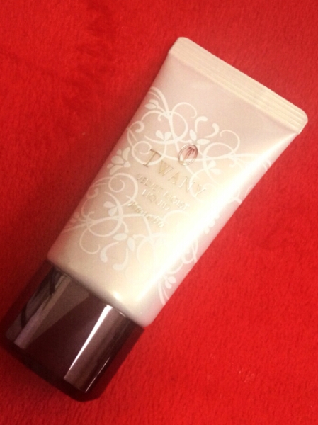 トワニー ベルベットモイスト リクイド ファンデーション OC-C