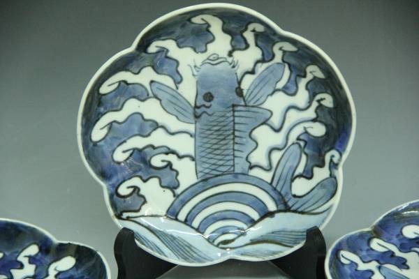 古伊万里 染付 中皿 鯉滝登り図 五客 江戸期 【公式通販】