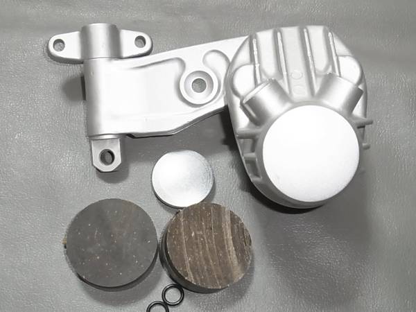 CB750four KOk1K2 K3 K4純正タイプ キャリパー 右/ディスク CB750 K4 右Wディスク用キャリパー