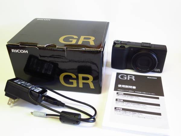 中古美品】RICOHリコーGR（APS-C）おまけ付き ペンタックスリコー、APS