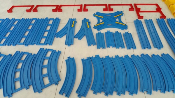 プラレール 線路大量セット 橋脚 複線 駅_2