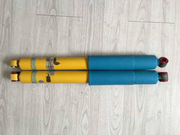 【中古品】ハイエース200型ビルシュタイン リア用アブソーバー