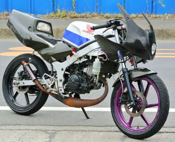 Ns 1 書付き 部品取り車 改造多数 Ac12 検 Nsr Ns 50 80 Tzr Tzm ホンダ 売買されたオークション情報 Yahooの商品情報をアーカイブ公開 オークファン Aucfan Com