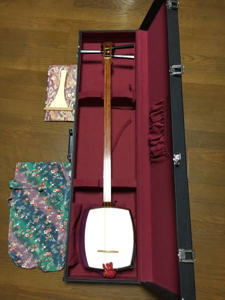 【ハードケース付き】三味線 中棹 花梨 東さわり 和楽器 民族楽器 三味線 中棹 東さわり 和楽器 公式通販 撥 ハードケース付 高級花梨中