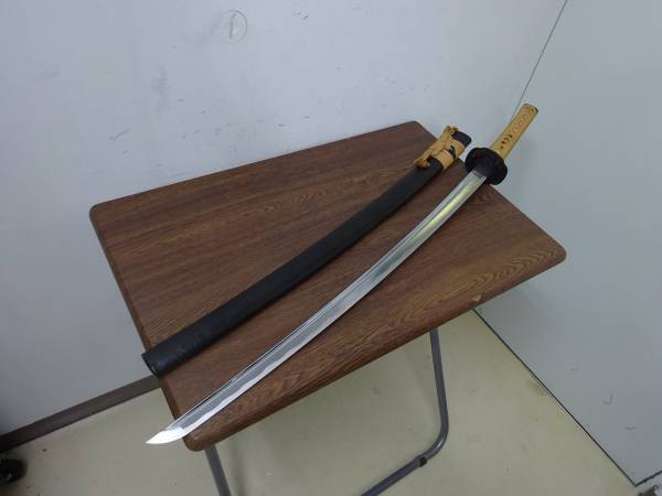 R-0069　摸造刀　日本刀タイプ　刀　中古品_1
