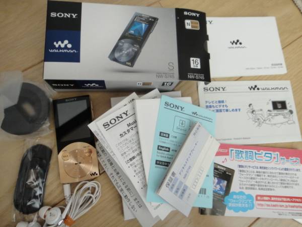 ソニーストア限定柄 16GB ウォークマン NW-S745 ジャンクWALKMAN
