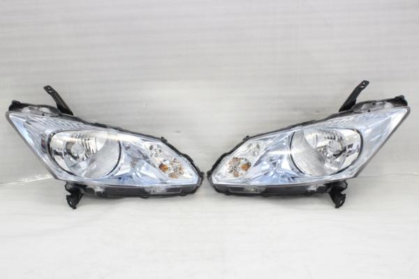 66-45☆美品 HID☆GP3 フリードHV☆左右ヘッドライト 100-62054