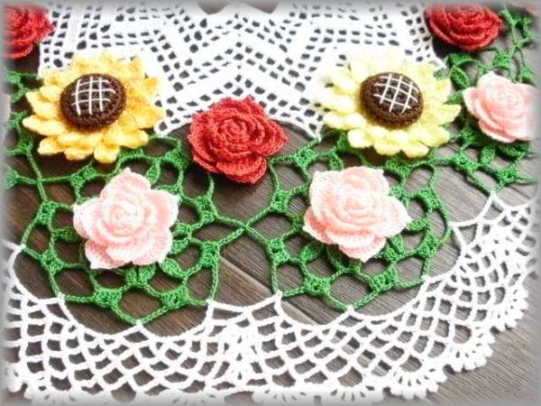 ドイリー1341❤️華麗な真紅薔薇＆ローズ薔薇ドイリー✨大判70×40cm