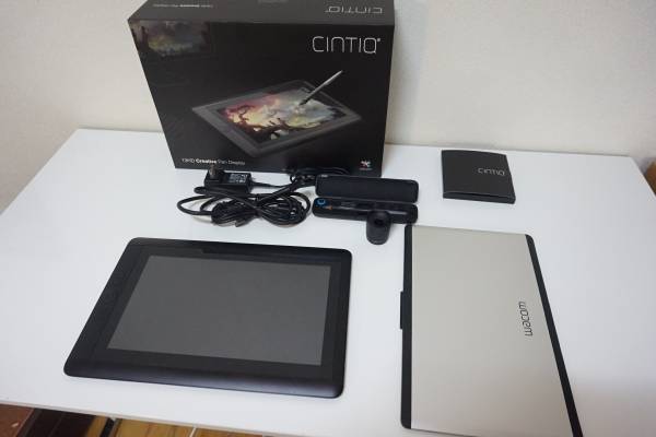 Cintiq 13HD DTK-1300/K0　中古　wacom