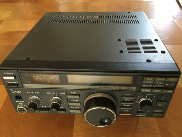 ICOM アイコム 無線機 HF TRANSCEIVER IC-721 ジャンク ICOM アイコム