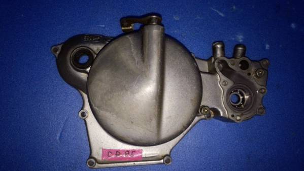 CR85R 右クランクケースカバー　クラッチカバー　レリーズ付き