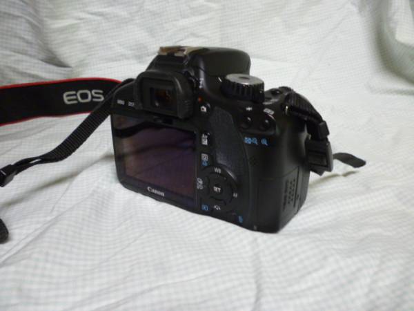 カメラ キャノン EOS Kiss X4ボディ レンズ無し キヤノン、1800万画素