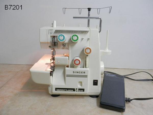 B7201S SINGER シンガ― 4本糸ロックミシン 14U44