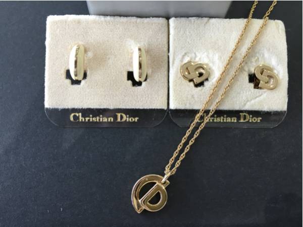 ディオール イヤリング ペンダント 3点 未使用_2