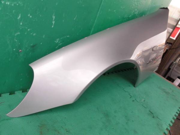 ベンツ、ＳＬＫ２３０　、左フロントフェンダー