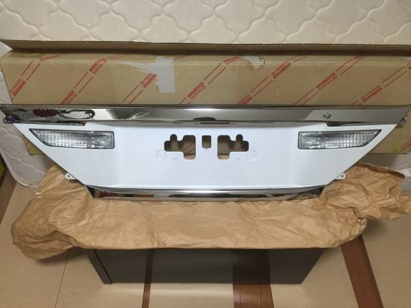 アルファード ヴェルファイア 20 後期 リアガーニッシュ 070