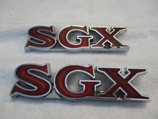 ブタケツ ローレル KHC130 SGXマーク 純正 2個 L型 旧車　中古